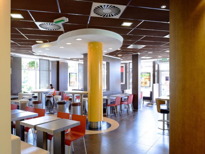 Mcdonald-blava-8